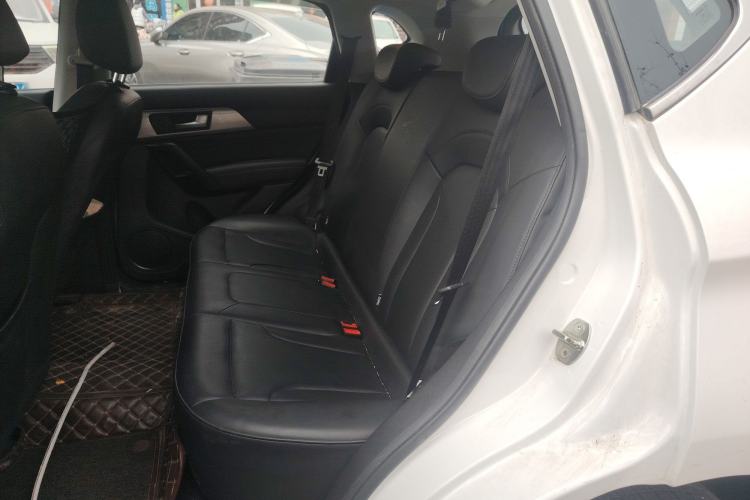 Used Haval H2 2018 1.5T Manual Two-Wheel Drive Luxury Model China VI Standard
