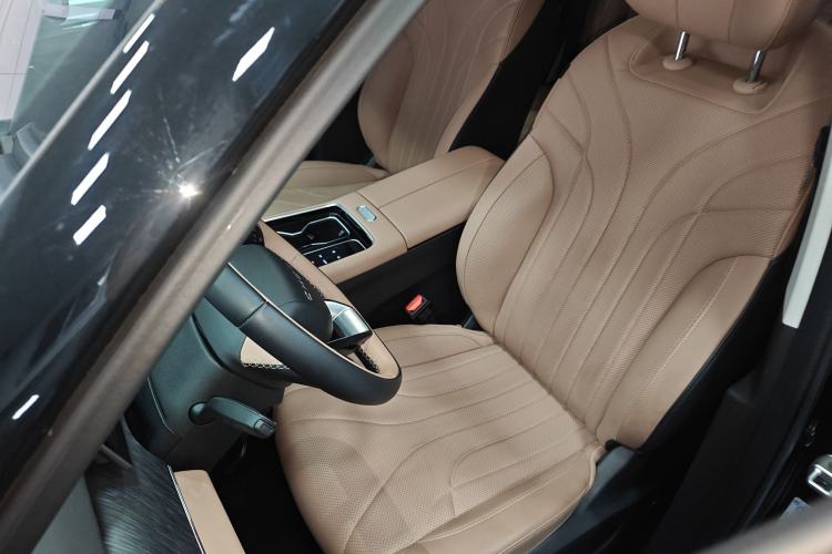 Used Chery Tiggo 8 L 2024 2.0T Two-Wheel Drive Comfort Edition 5 Seats