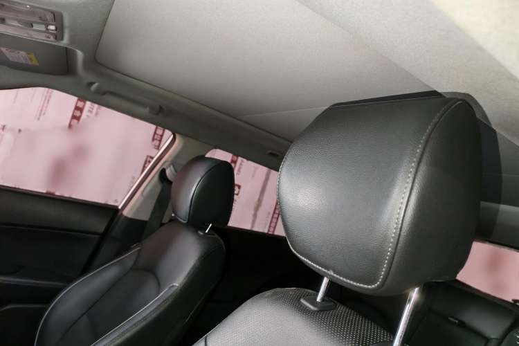 Used Hyundai ix25 2015 1.6L Automatic Two-Wheel Drive Smart GLS Trim
