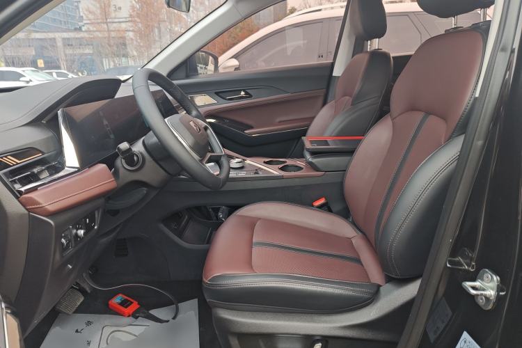 Used SOL X8 PLUS 2023 1.5 TGDI DCT Smart Edition 7-Seater