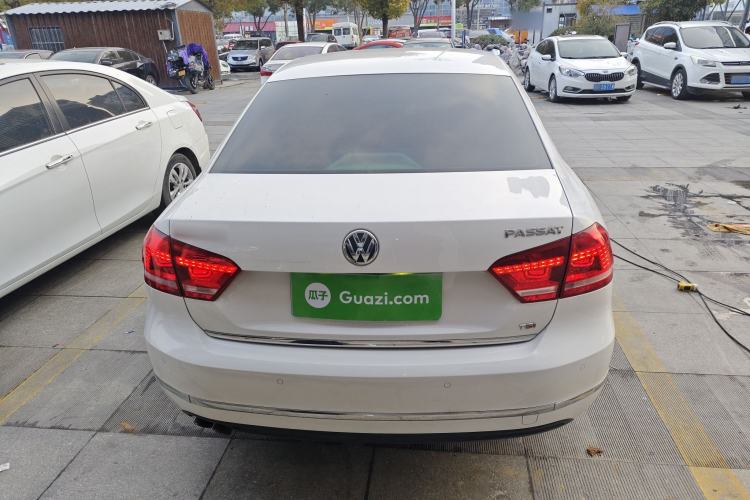 Used Volkswagen Passat 2014 1.8TSI DSG Prestige Navigation Edition