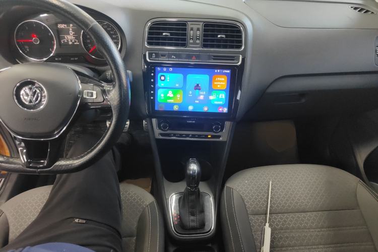 Used Volkswagen Polo 2018 1.5L Cross Polo Automatic