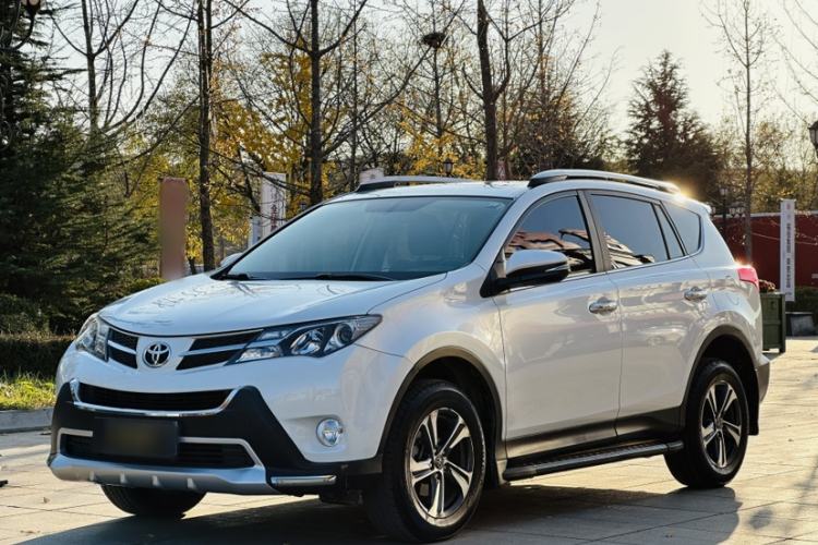 Used Toyota RAV4 2015 2.0L CVT Four-Wheel Drive New Edition
