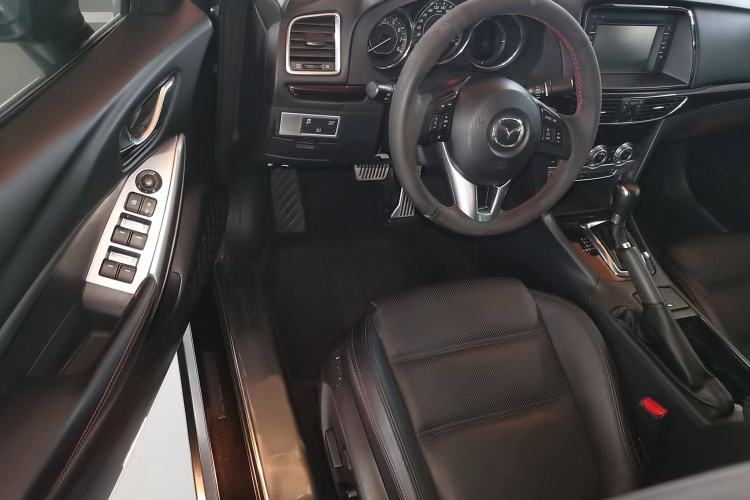 Used Mazda Atenza 2014 2.5L Blue Sky Prestige Edition
