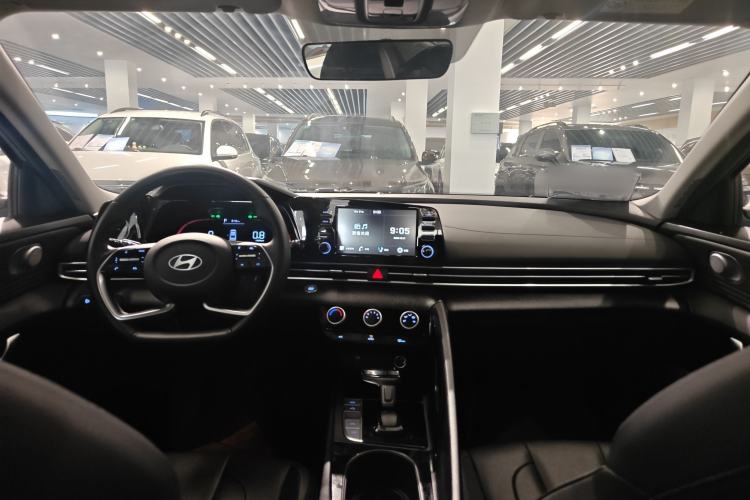 Used Hyundai Elantra 2023 1.5L CVT GLX Elite Edition