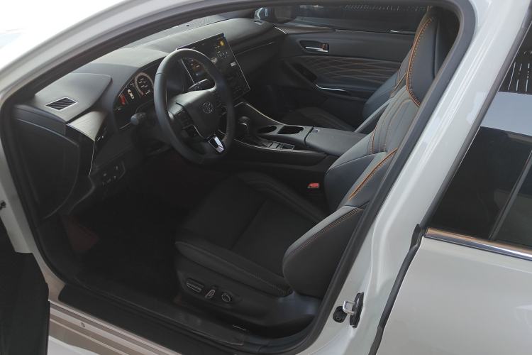 Used Toyota Avalon 2024 2.0L Luxury Edition
