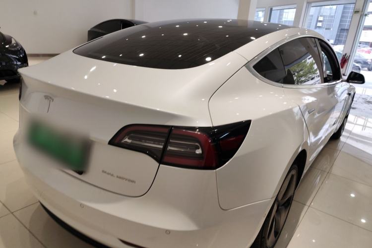 Used Tesla Model 3 2019 Long-Range All-Wheel-Drive Version
