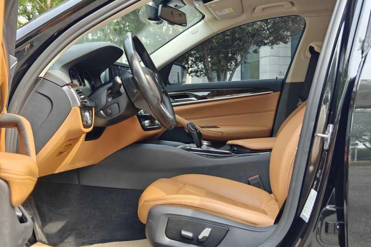 Used BMW 5 Series 2018 528Li Launch Special Edition
