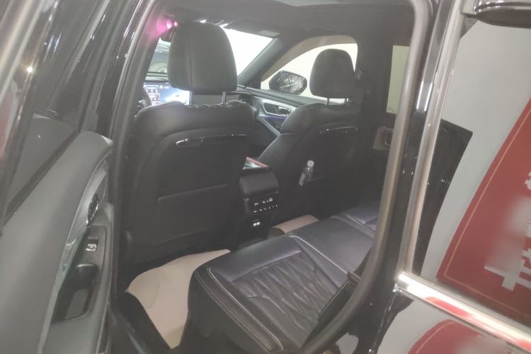 Used GAC Trumpchi GS8 2022 Dual-Engine Series 2.0TM Two-Wheel Drive Prestige Edition (7 Seats)
