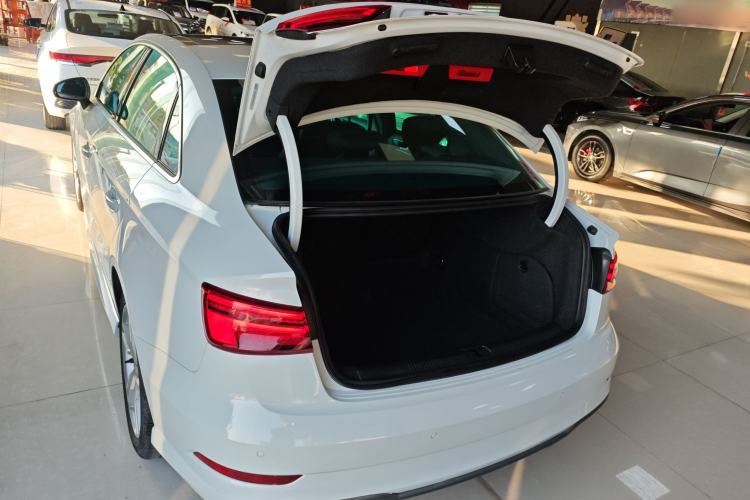 Used Audi A3 2019 Limousine 35 TFSI Fashion Edition China VI Emission Standard
