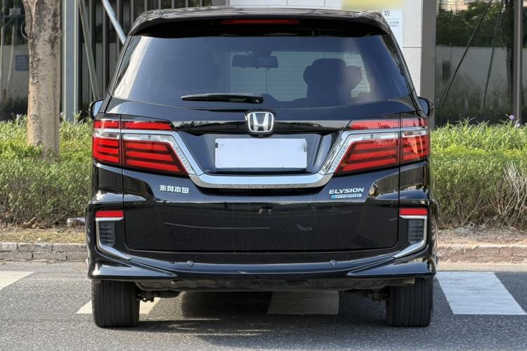 Used Honda Elysion 2019 2.0L Hybrid Supreme Edition
