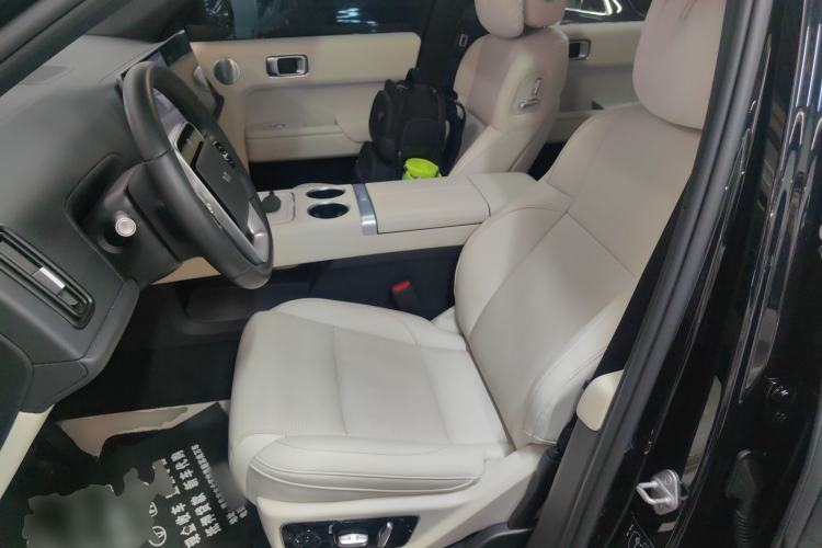 Used Li Auto L7 2024 Pro Model
