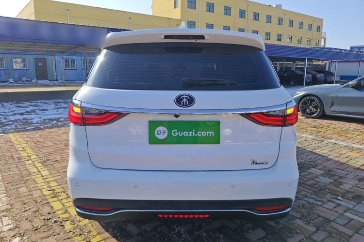 Used BYD Song MAX 2017 1.5T Automatic Smart Connect Luxury 7-Seater
