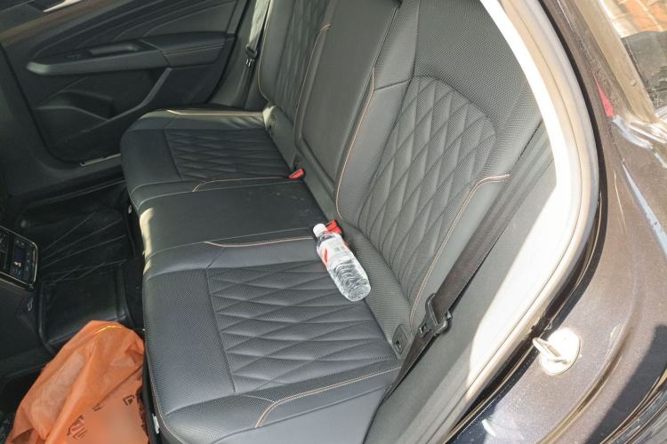 Used Volkswagen Passat 2019 330TSI Luxury Edition China VI Standard
