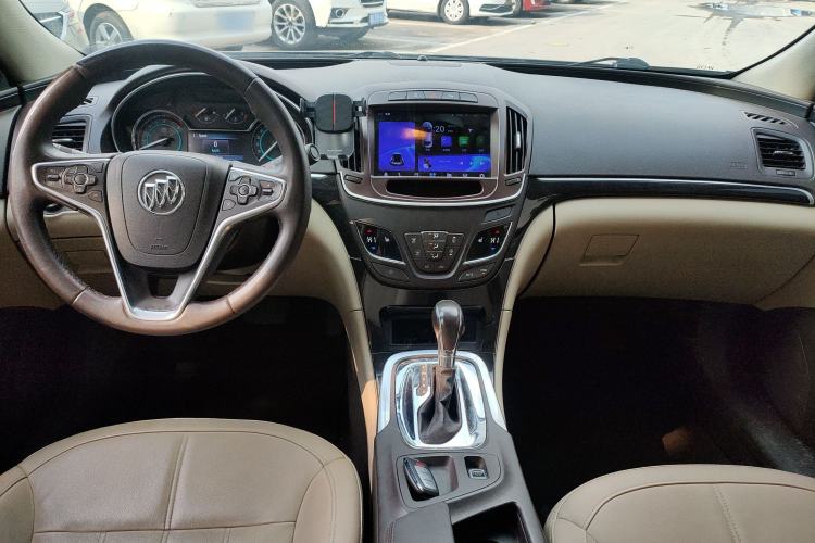 Used Buick Regal 2014 2.0L Elite Fashion Edition
