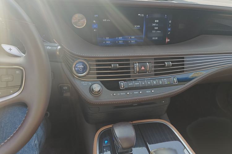 Used Lexus LS 2018 500h Premier Edition China V Standard