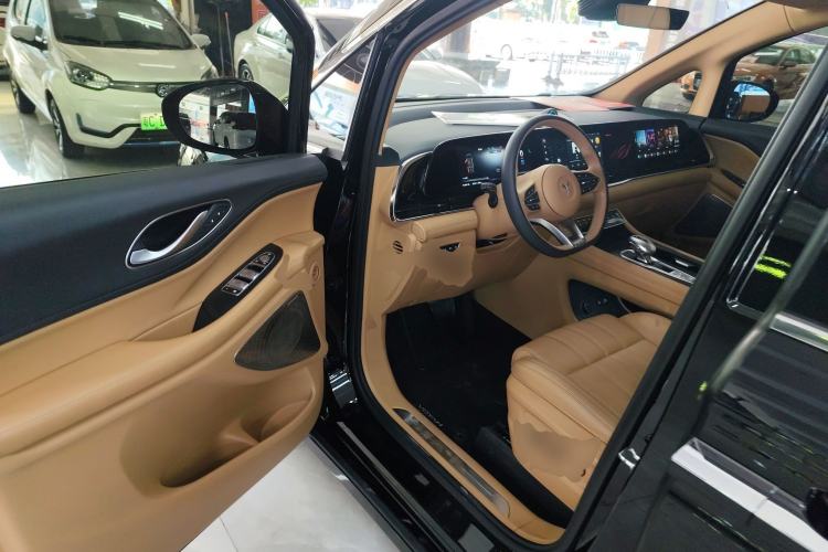 Used VOYAH Dream 2024 PHEV Extended-Range Premium Edition