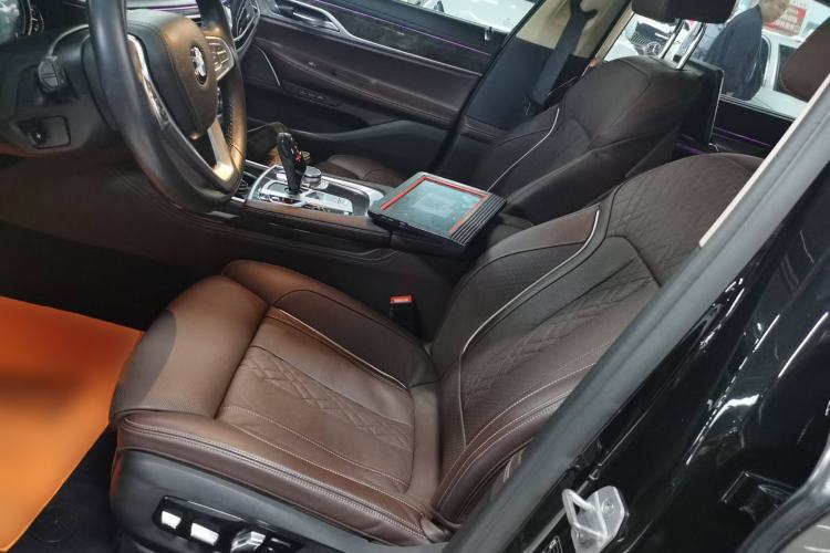 Used BMW 7 Series 2018 730Li Luxury Model Excellence Package
