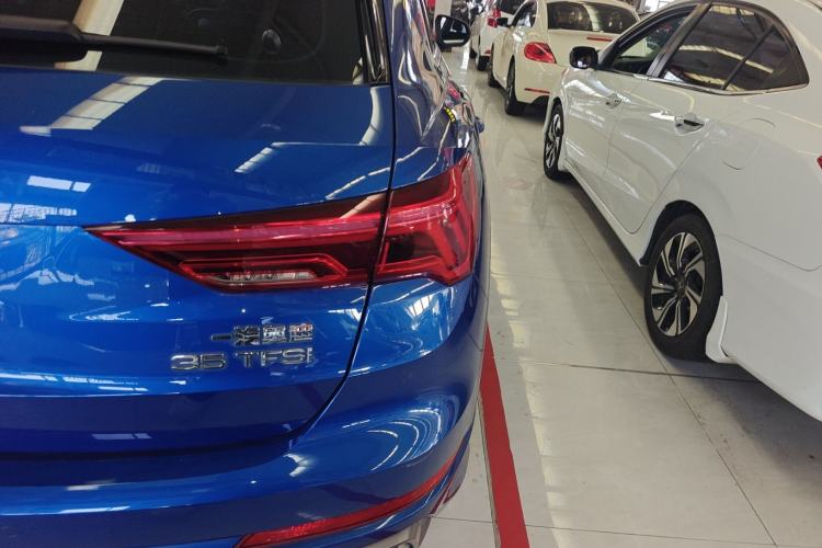 Used Audi Q3 2021 35 TFSI Fashion Dynamic Model