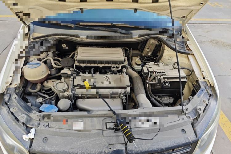 Used Volkswagen Polo 2013 1.6L Manual Comfort Edition
