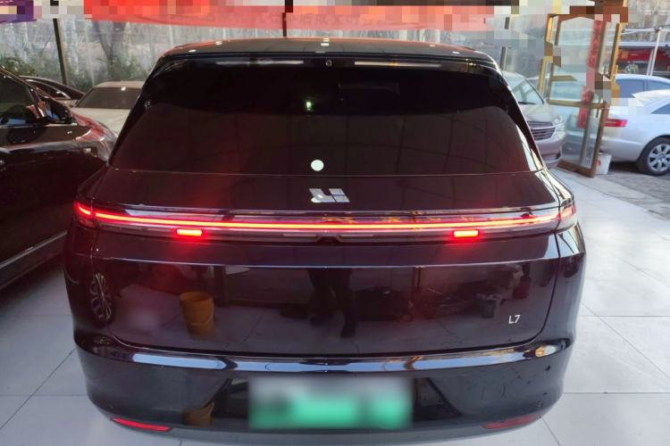 Used Li Auto L7 2023 Pro Model
