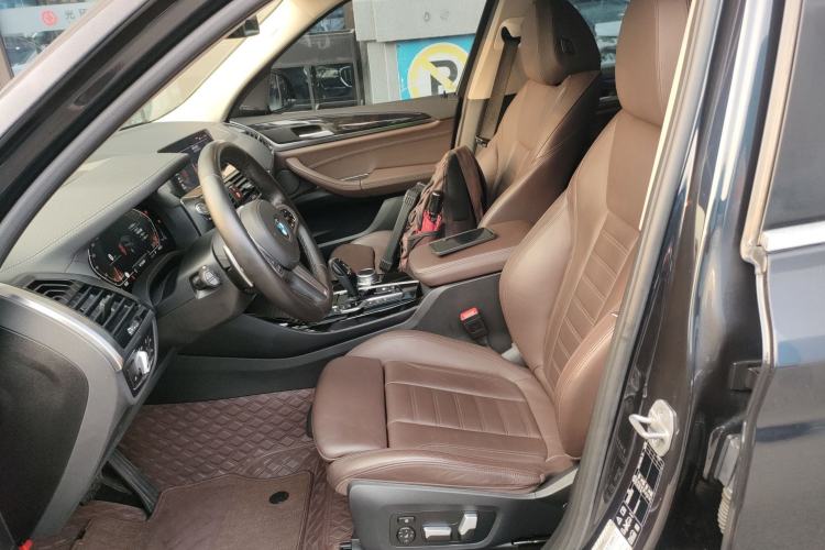 Used BMW X3 2021 xDrive30i Luxury Model with M Sport Package
