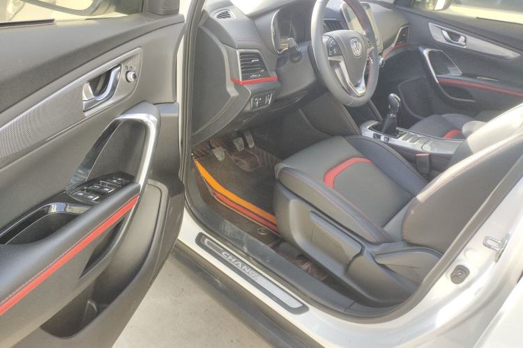 Used Changan CS55 2018 1.5T Manual Colorful Model China V Standard
