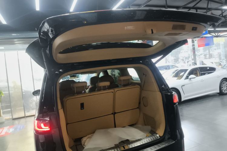 Used VOYAH Dream 2025 PHEV Four-Wheel Drive Prestige Kunpeng Edition