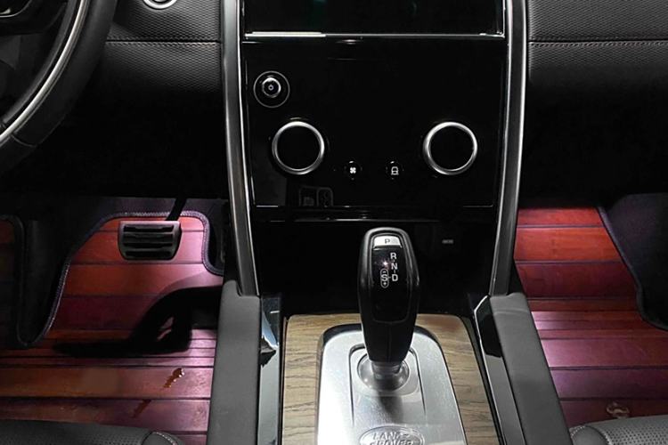 Used Land Rover Discovery Sport 2020 249 PS R-Dynamic Performance Tech Edition 7 Seats
