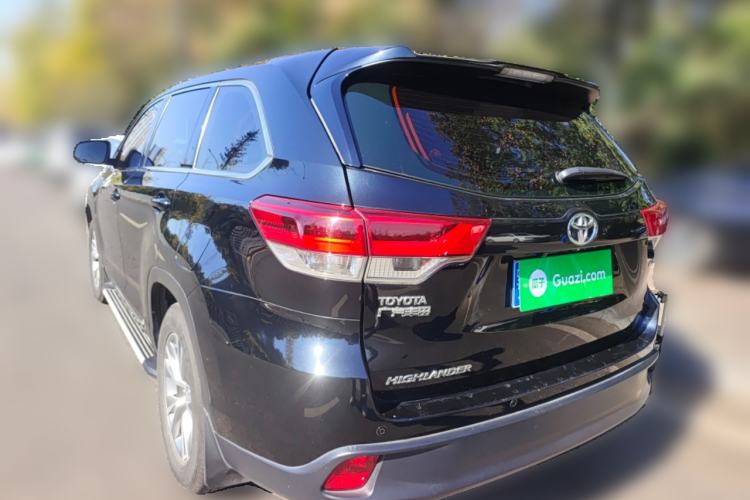 Used Toyota Highlander 2018 2.0T Two-Wheel Drive Elite Edition 7 Seats Emission Standard China V