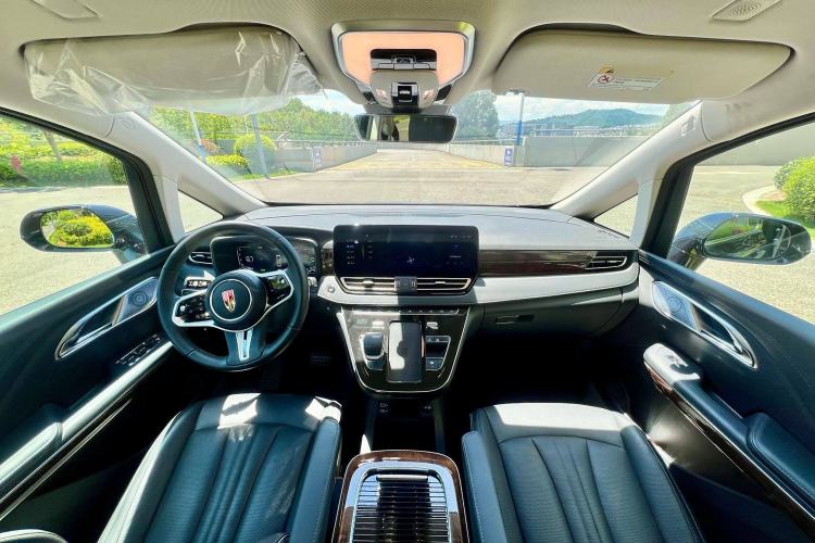 Used Hongqi HQ9 2023 2.0T Smart Connect Flagship Edition
