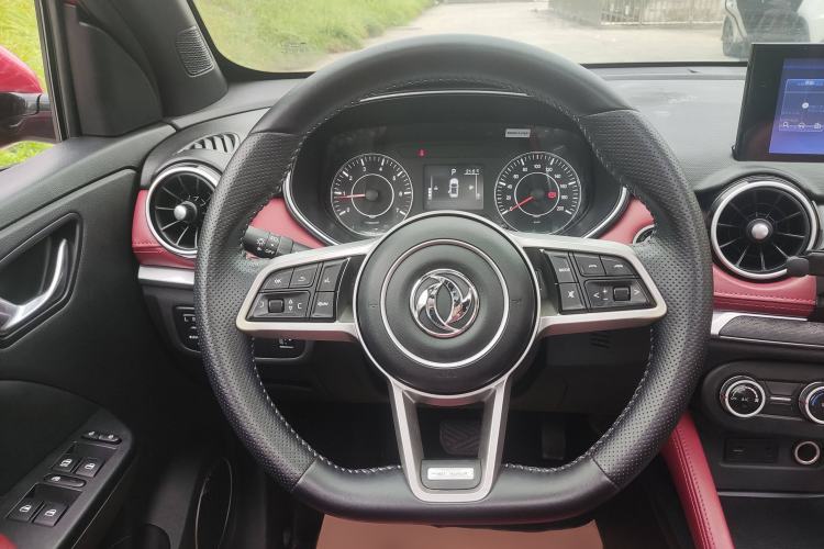 Used Dongfeng Fengon 500 2021 1.5L CVT Enjoyment Version
