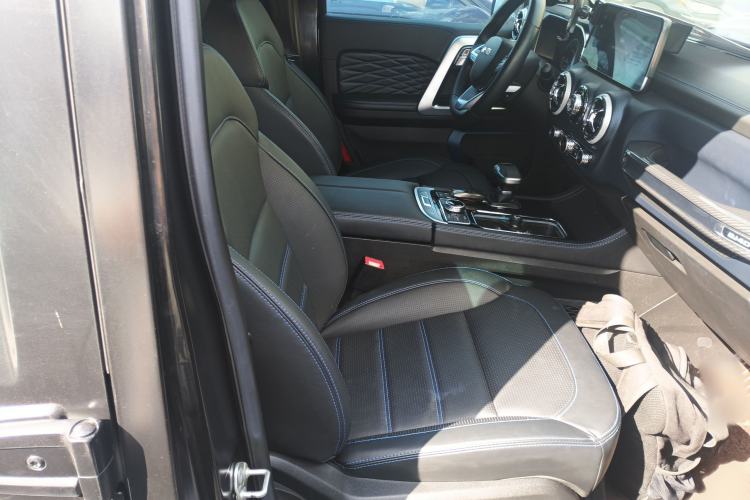 Used Beijing Auto BJ40 2023 2.0D Automatic Four-Wheel Drive Blade Hero Edition Adventurer Type
