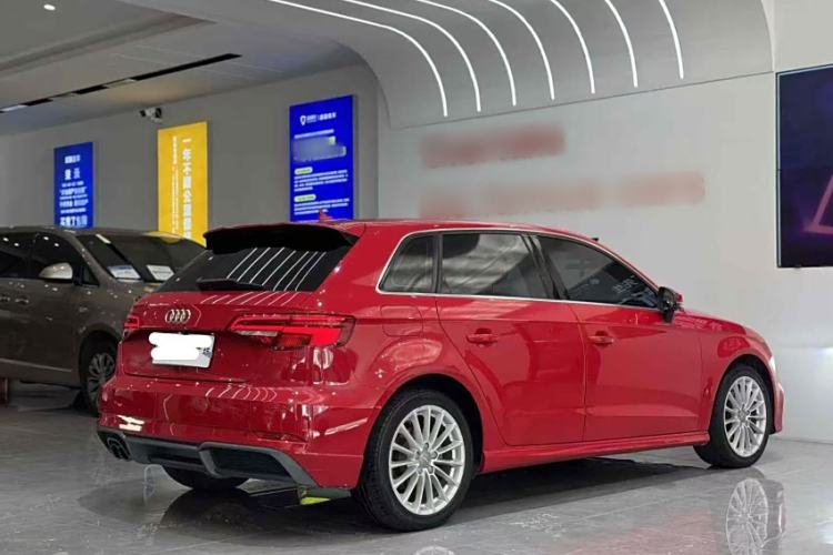 Used Audi A3 2018 30th Anniversary Edition Sportback 35 TFSI Fashion Model
