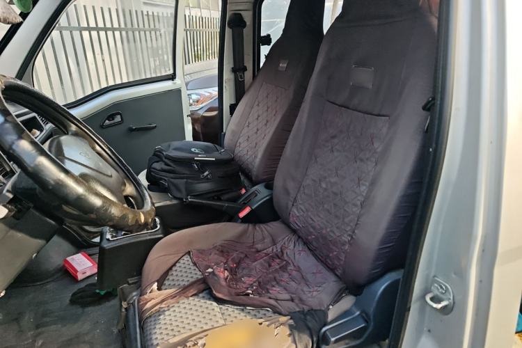 Used Wuling Zhiguang 2015 1.2L Practical LS-I Model
