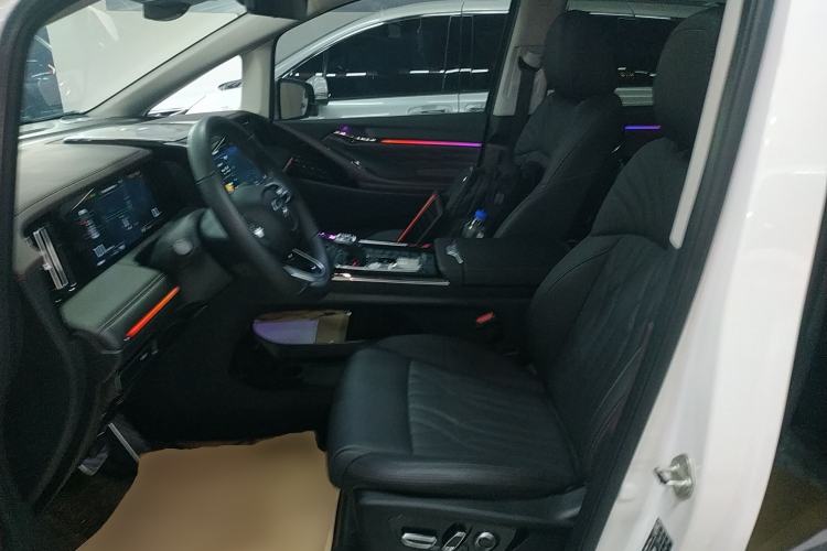 Used GAC Trumpchi M8 2024 Master Series 400T Ultimate Edition
