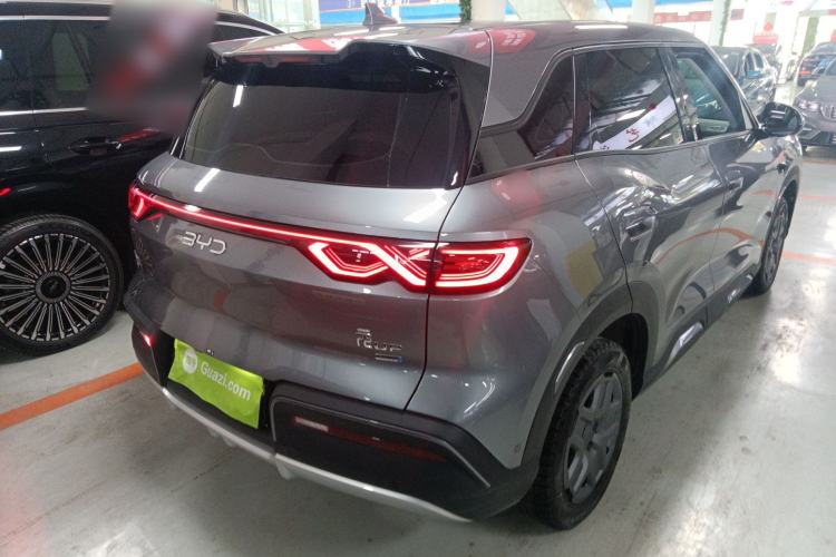 Used BYD Yuan UP 2025 Intelligent Driving Version 401 KM Dynamic Edition
