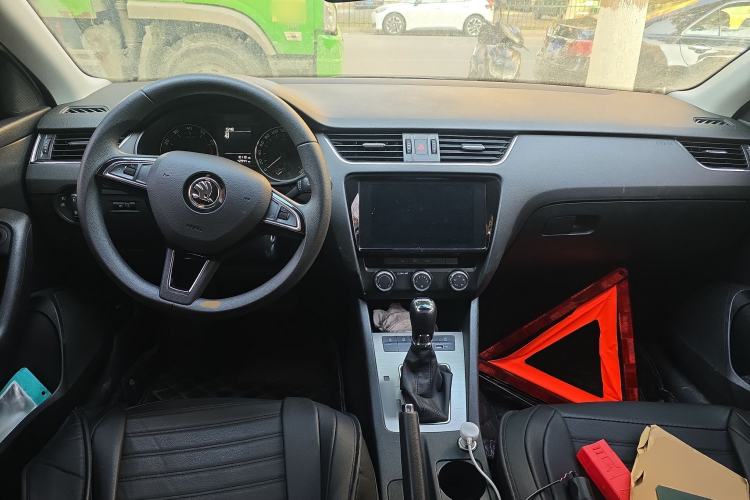 Used Skoda Octavia 2019 1.5L Automatic SmartDrive Comfort Edition China V Standard