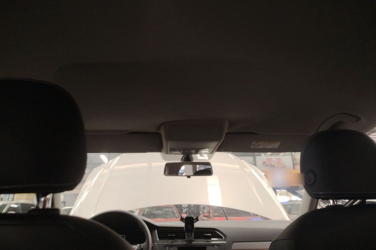 Used Volkswagen Tiguan L 2017 330TSI Automatic Two-Wheel Drive Luxury Edition
