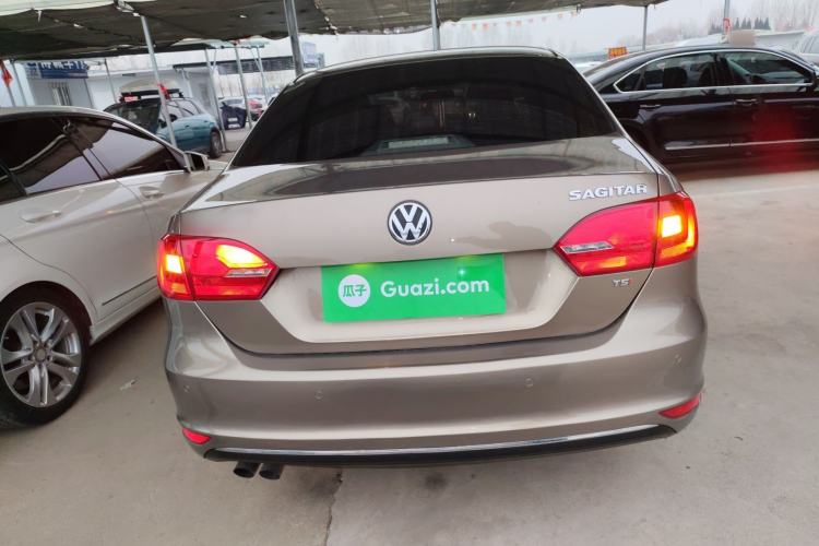 Used Volkswagen Sagitar 2014 1.4TSI Automatic Luxury Model
