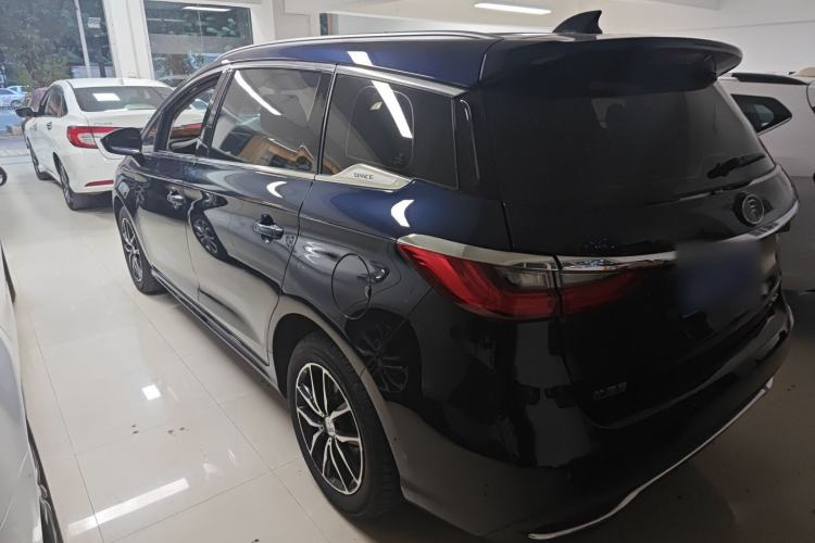 Used BYD Song MAX 2018 1.5T Automatic Smart Connect Luxury 6-Seater
