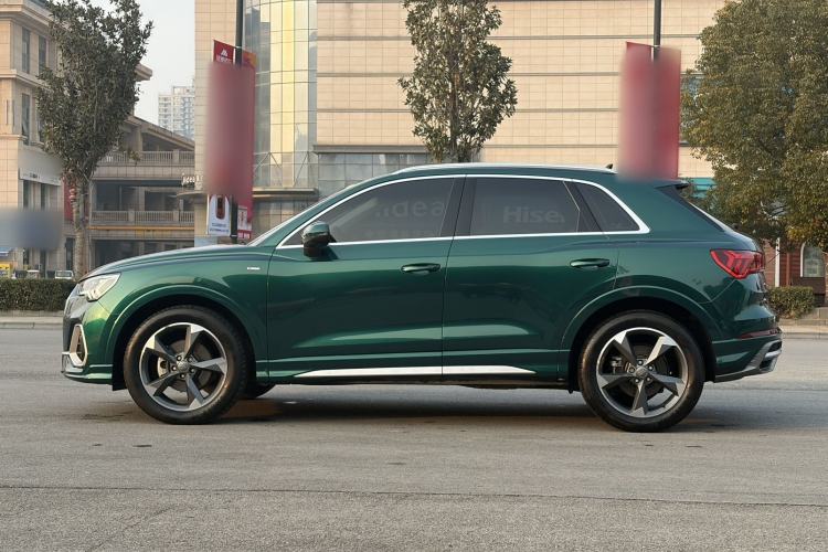 Used Audi Q3 2020 35 TFSI Fashion Dynamic Model
