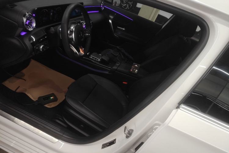 Used Mercedes-Benz A-Class 2021 A 200 L Sport Sedan Fashion Model
