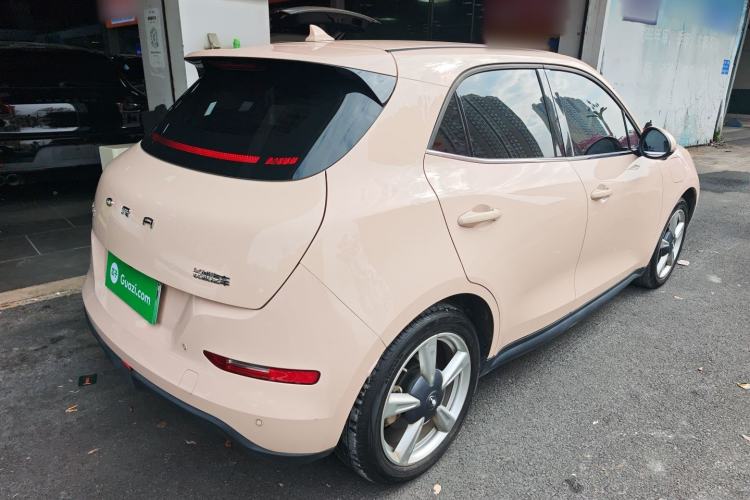 Used ORA Good Cat 2023 401 km Standard Range Comfort Version Lithium Iron Phosphate