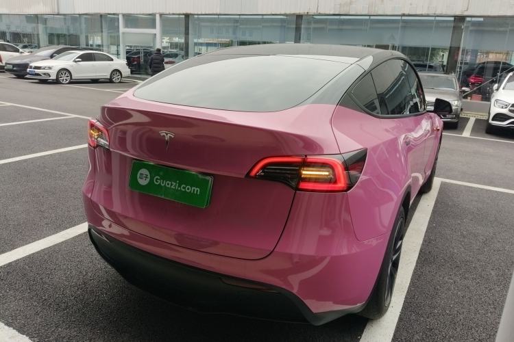 Used Tesla Model Y 2023 Rear-Wheel-Drive Version
