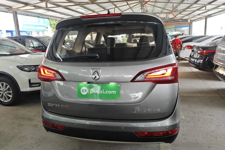 Used Baojun 730 2019 1.5T CVT Flagship Model 7 Seats China VI Emission Standard
