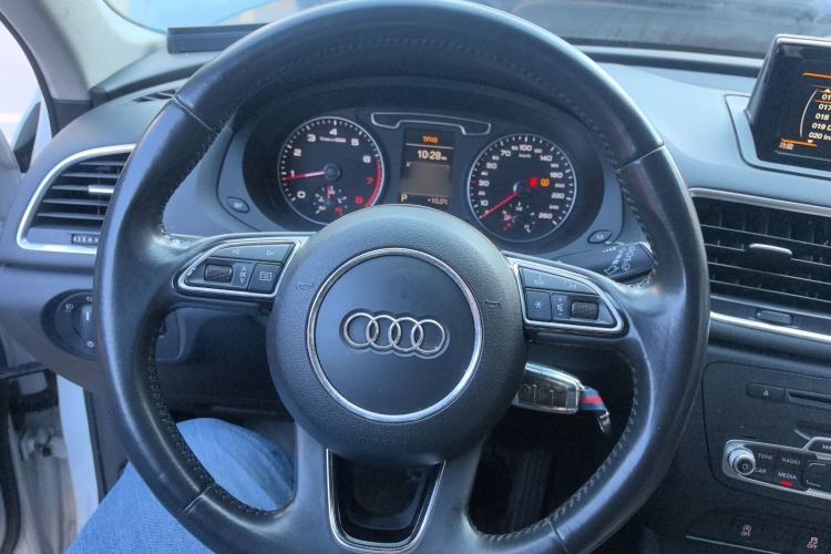 Used Audi Q3 2015 30 TFSI Ambition Edition
