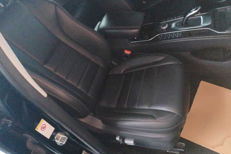 Used Wey VV5 2021 1.5T Two-Wheel Drive Smart Pioneer