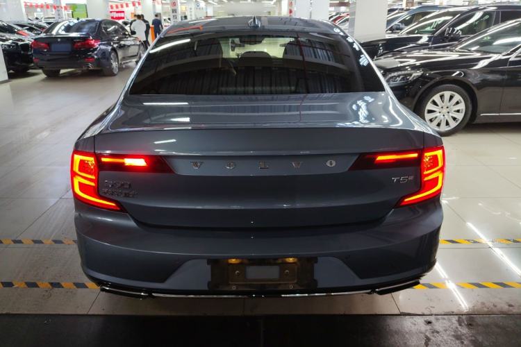 Used Volvo S90 2019 T5 Zhiyi Edition
