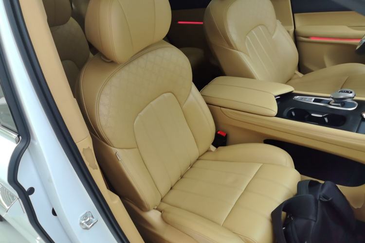 Used VOYAH Dream 2022 0-Carbon Edition Home+ Range Package 605 km